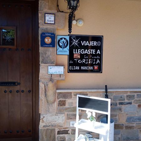 La Posada De Toribia Val De San Lorenzo Eksteriør billede